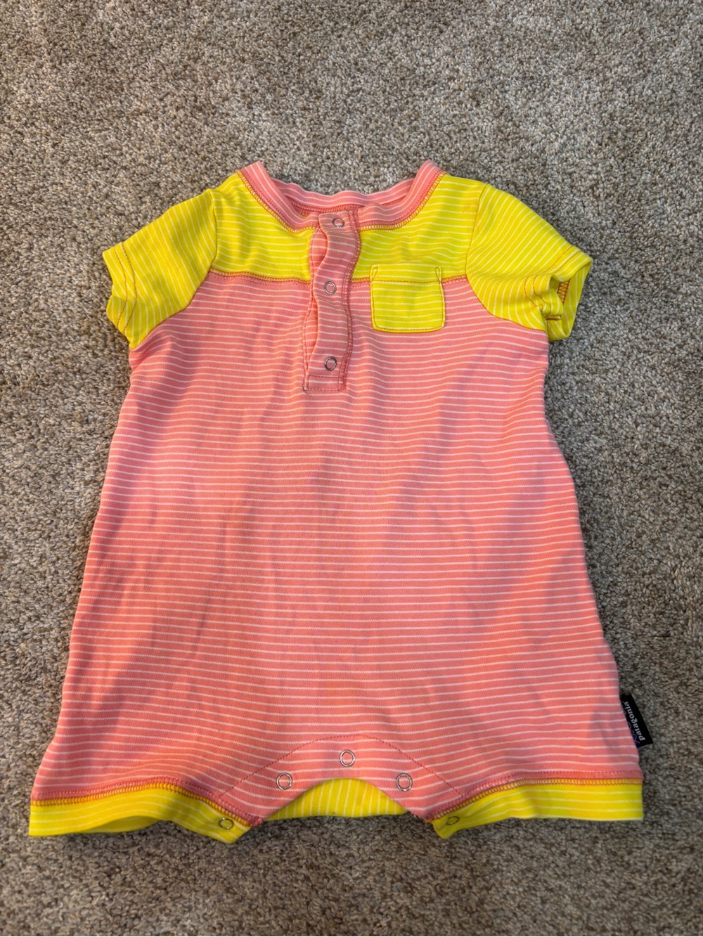 Patagonia Baby Romper Organic Cotton 3-6 months pink and yellow summer Beachy